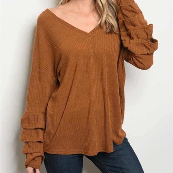 🍁New Fall🍁 Camel Tiered Bell Sleeve Ribbed V Neck Top - Picture 2 of 3